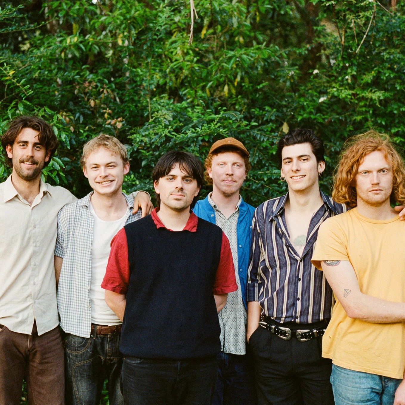 Feature: Bones and Jones - My Friend / Taxi