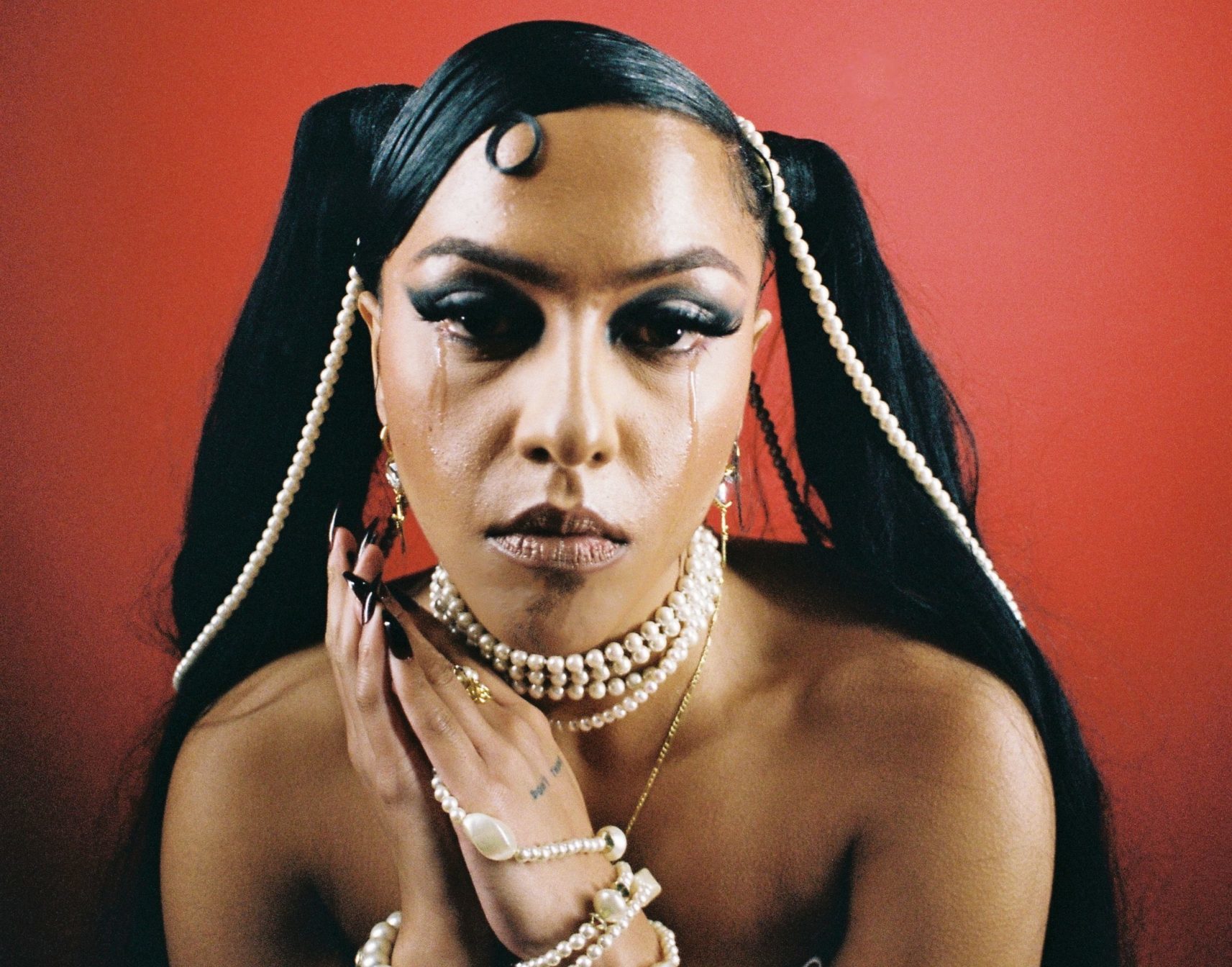 Feature: PANIA - burnt ur clothes & changed the addy