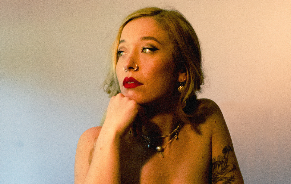 Feature: Velvet Bloom - Where You Are