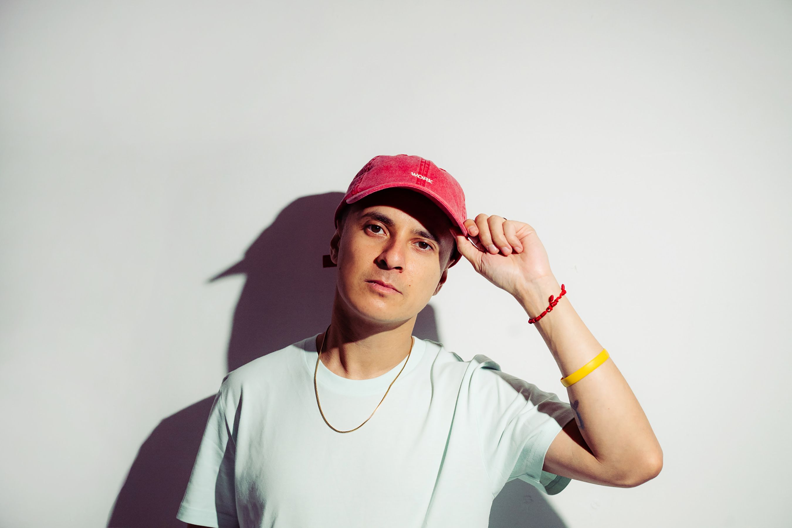 Feature: DOBBY - MARSHMALLOW
